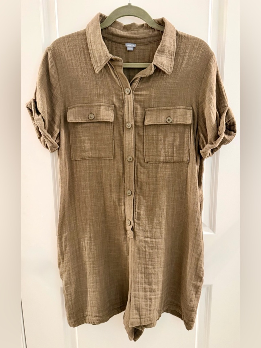 Aerie Army Green Short-Sleeve Button-Down Romper- Size Large